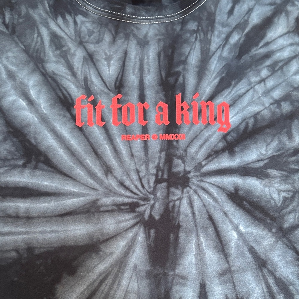FIT FOR A KING